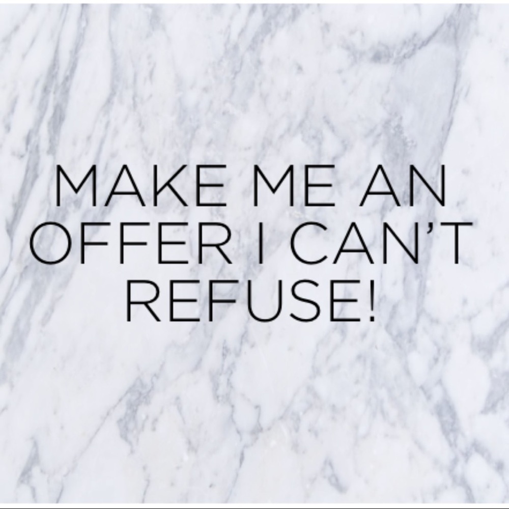 Make a reasonable offer or start a bundle 🖤
